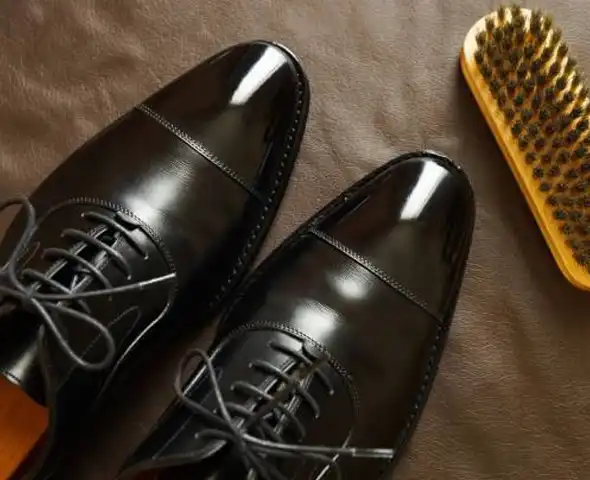 The Timeless Craftsmanship Behind Mapplewood's Genuine Leather Shoes